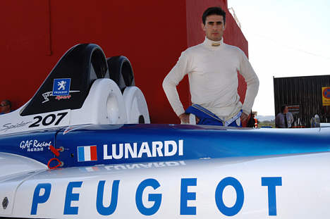 Dino Lunardi skiftede for en dag 207 Spider Cup raceren ud med en Le Mans racer.